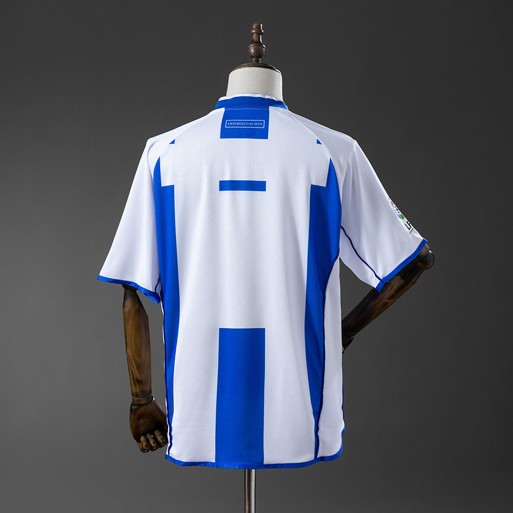 Deportivo Alavés 03-04 Home Retro Jersey detail