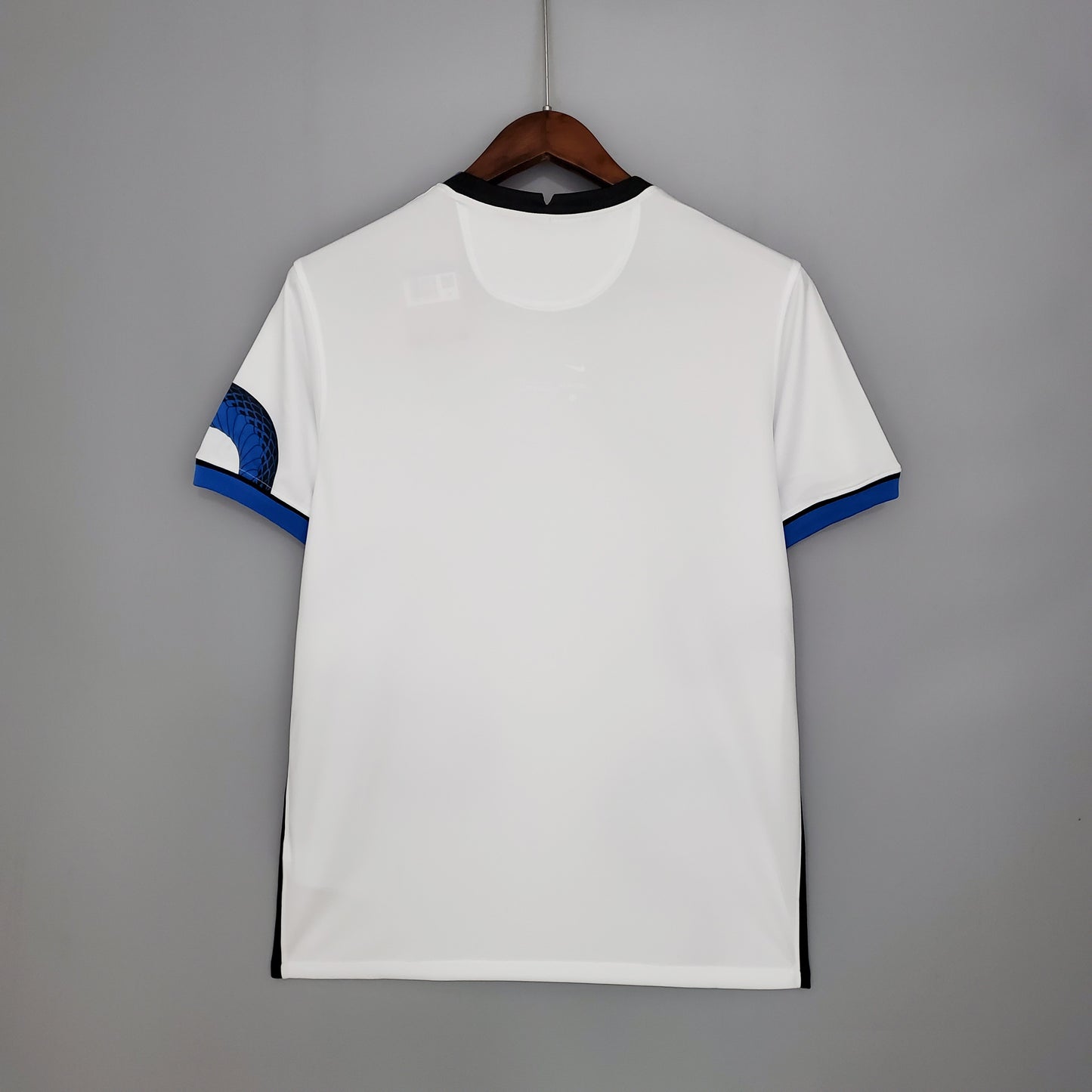 21-22 Inter Milan away detail