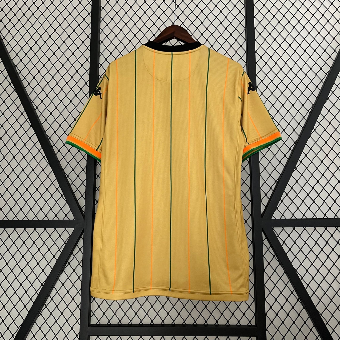 23-24 Venice Training Wear Yellow detail