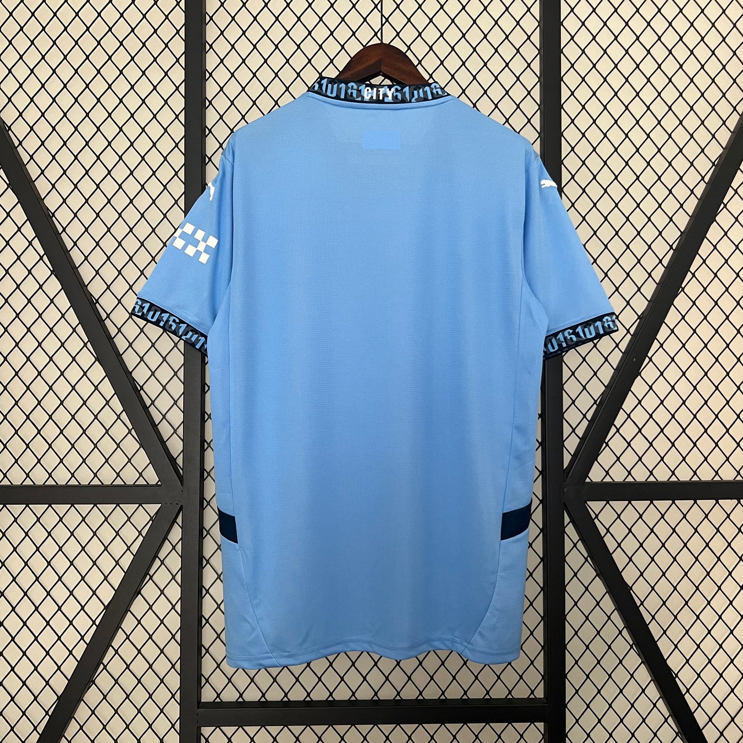 24-25 Manchester City Home detail