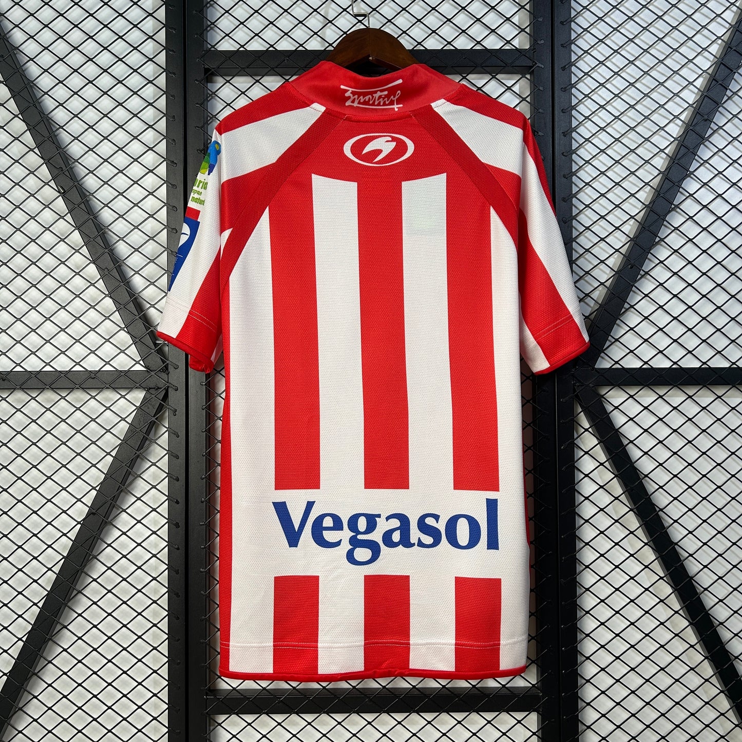 Retro 08-09 Sporting Gijon Home detail