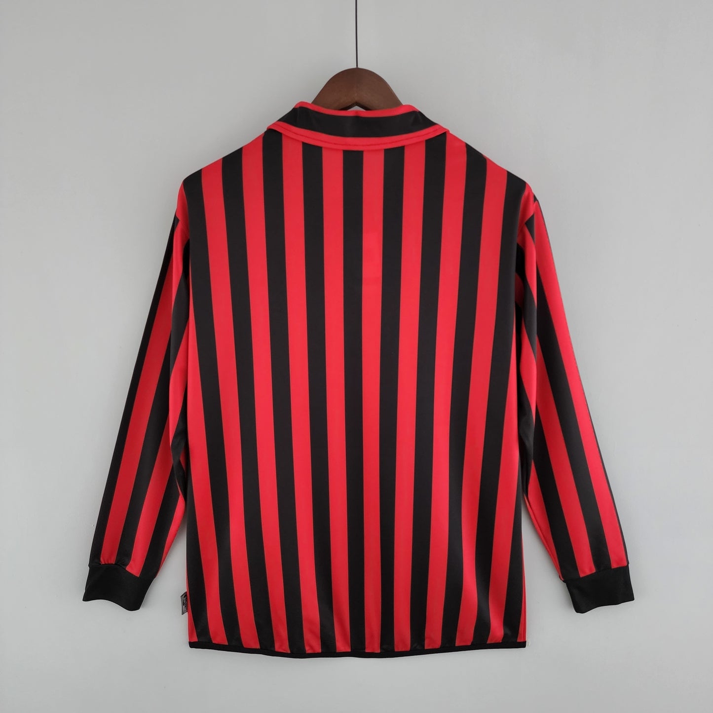 Retro Long Sleeve 99-00 AC Milan home detail