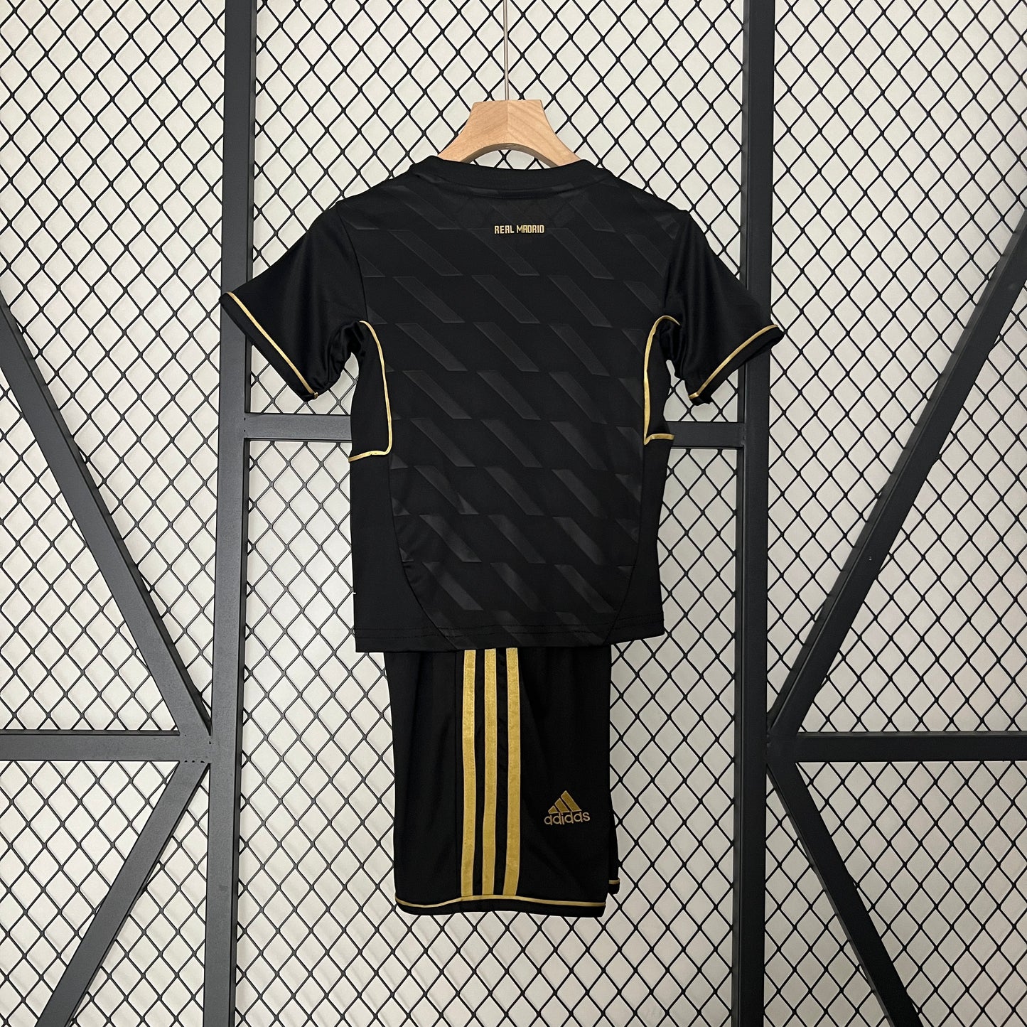 kids Real Madrid 11-12 away detail