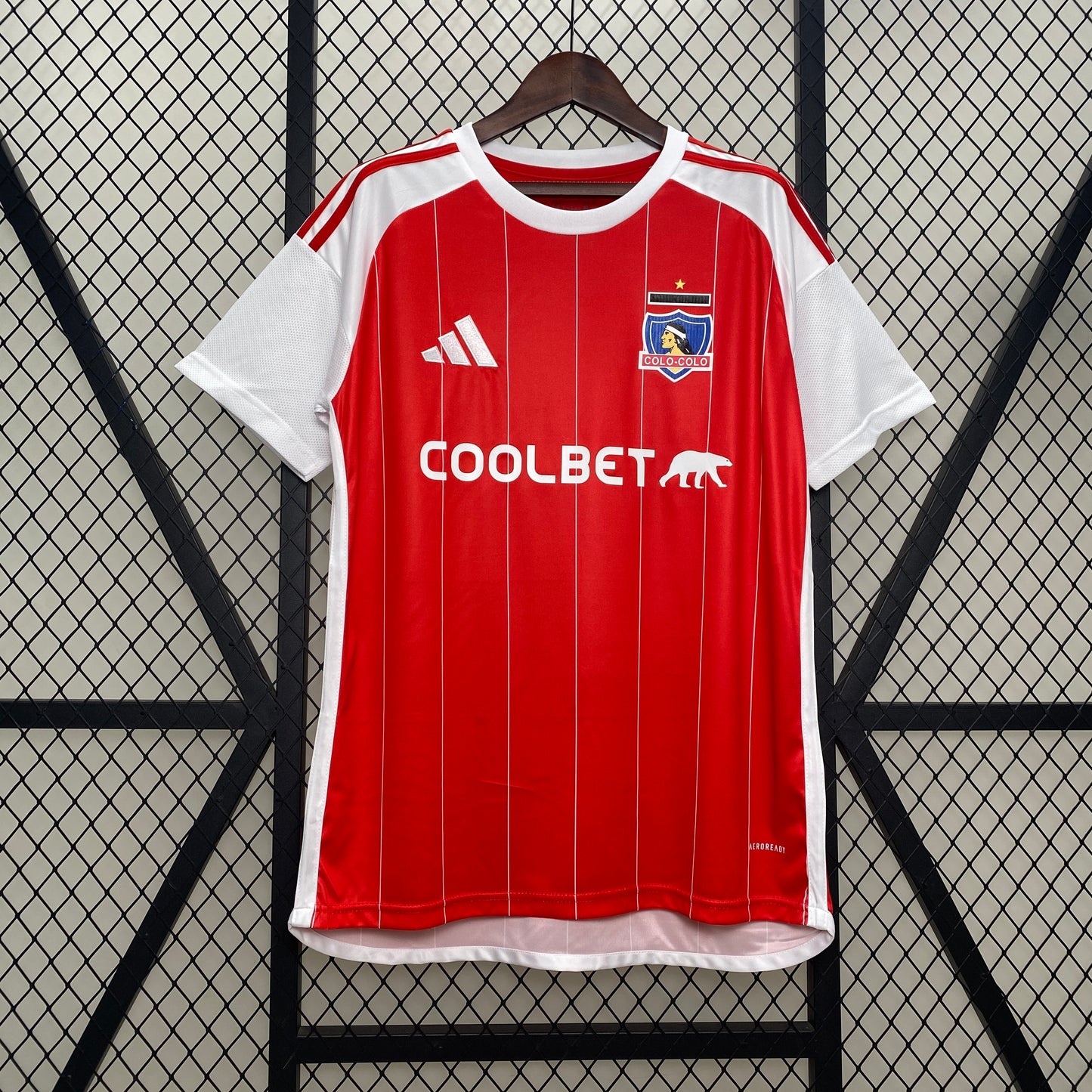 24-25 Kolo Third Away detail