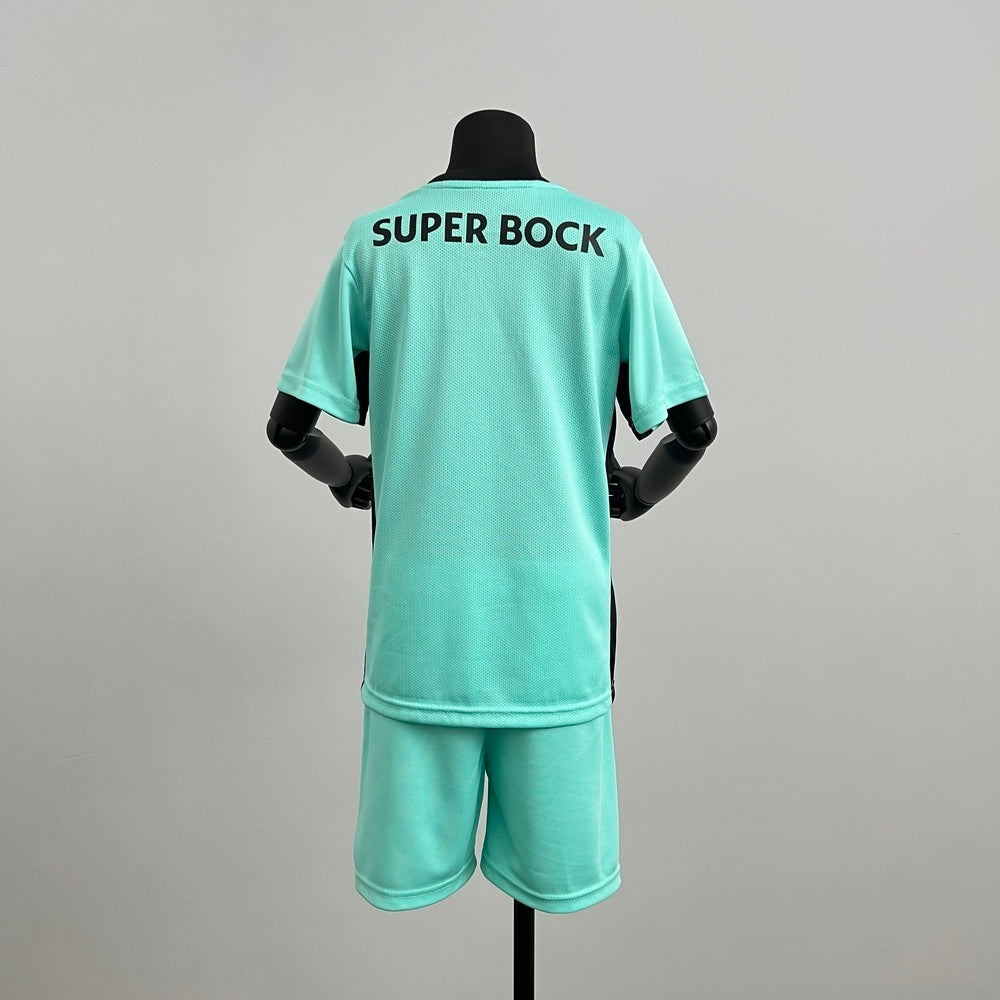 25-26 Sporting Lisbon third away detail