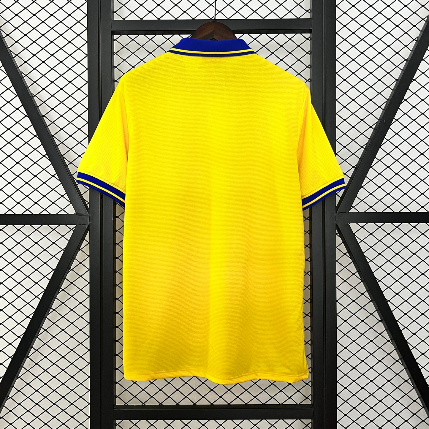 Retro Arsenal 13-14 Away detail