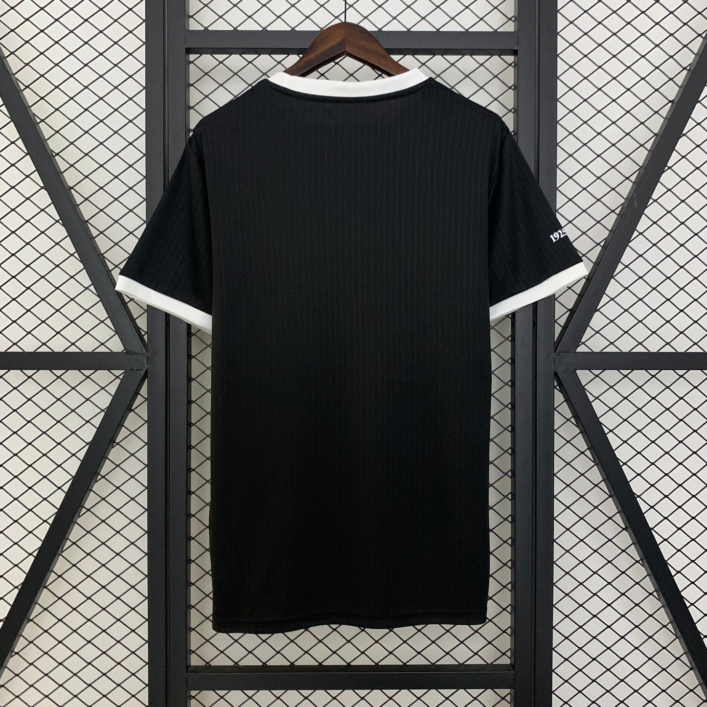 25-26 Colo Colo 100th Anniversary Black detail