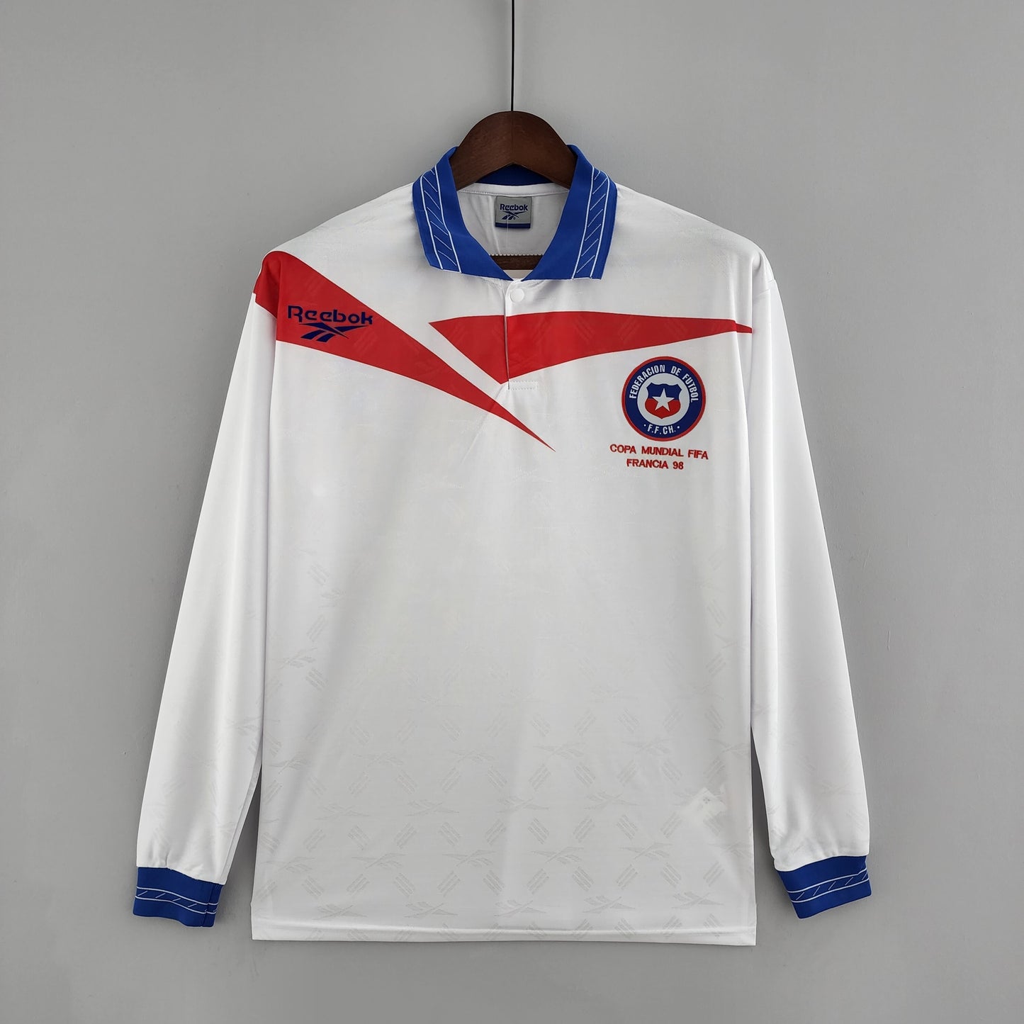 Retro Long Sleeve Chile 1998 away detail