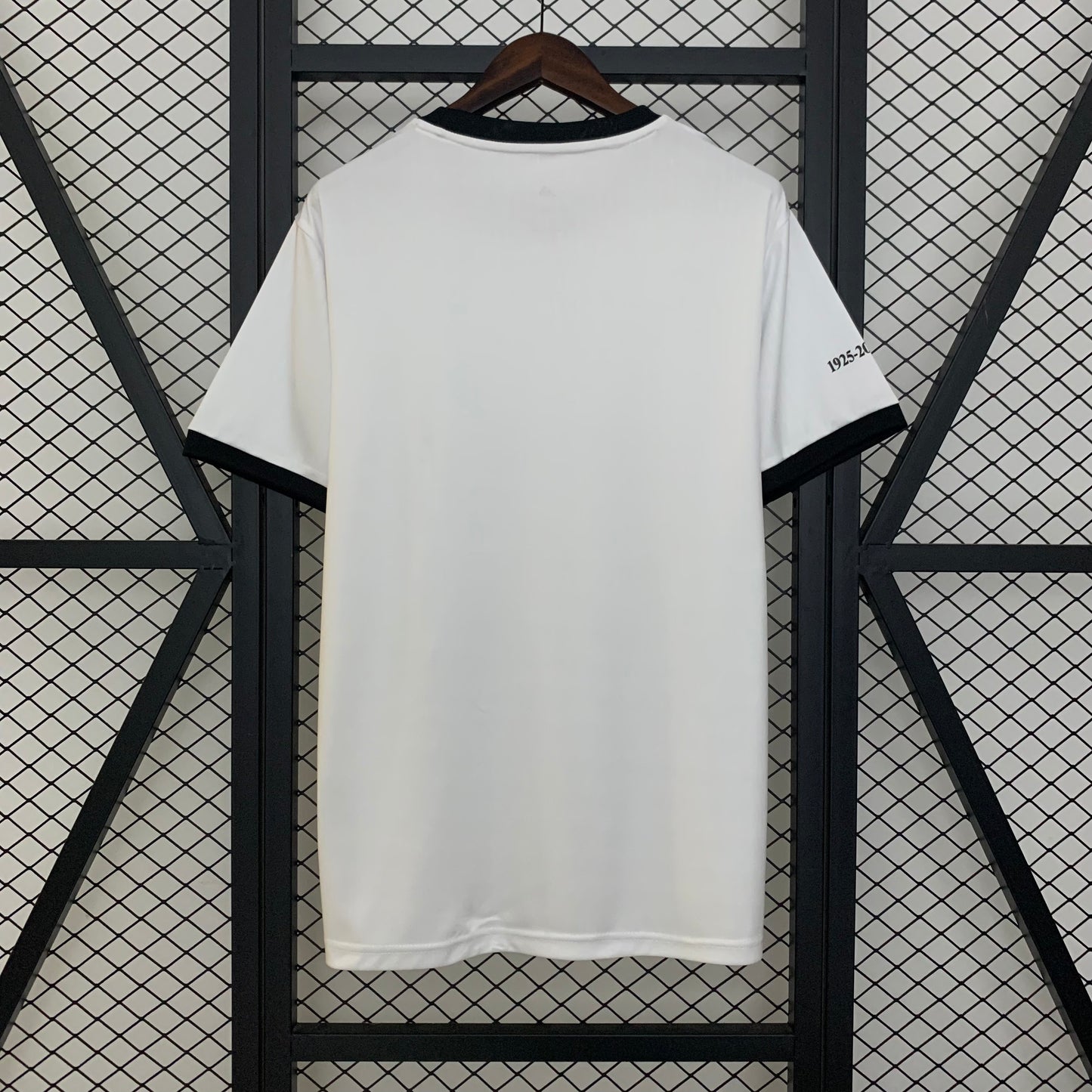 25-26 Colo Colo 100th Anniversary White detail