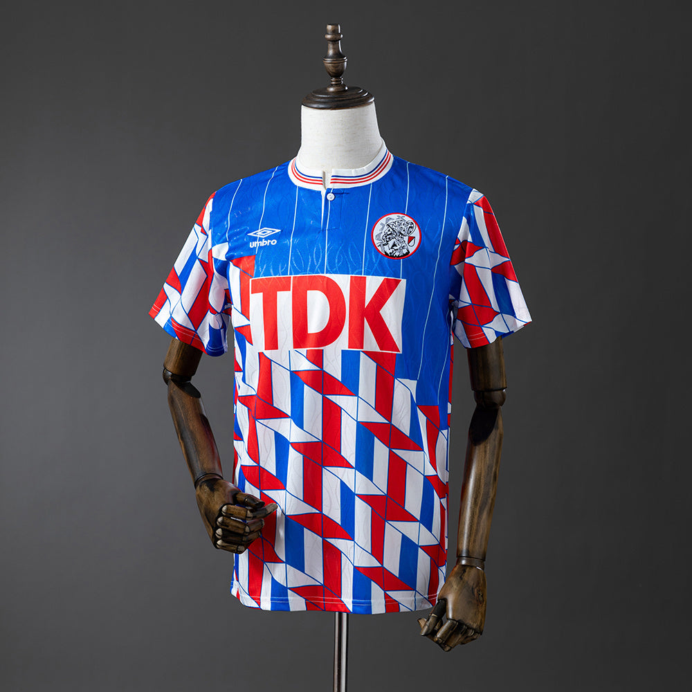 Ajax 1989-90 Away Retro Jersey detail