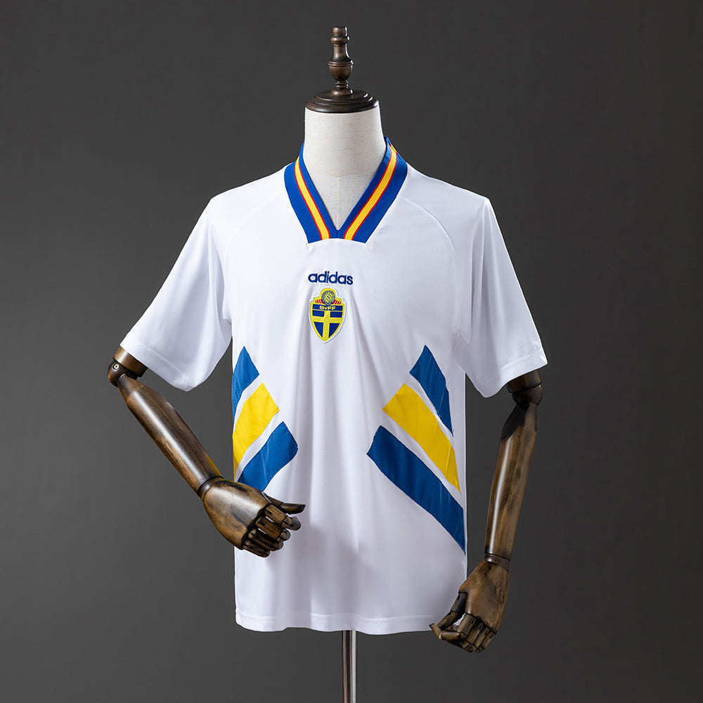 Retro Sweden 1994 Away detail