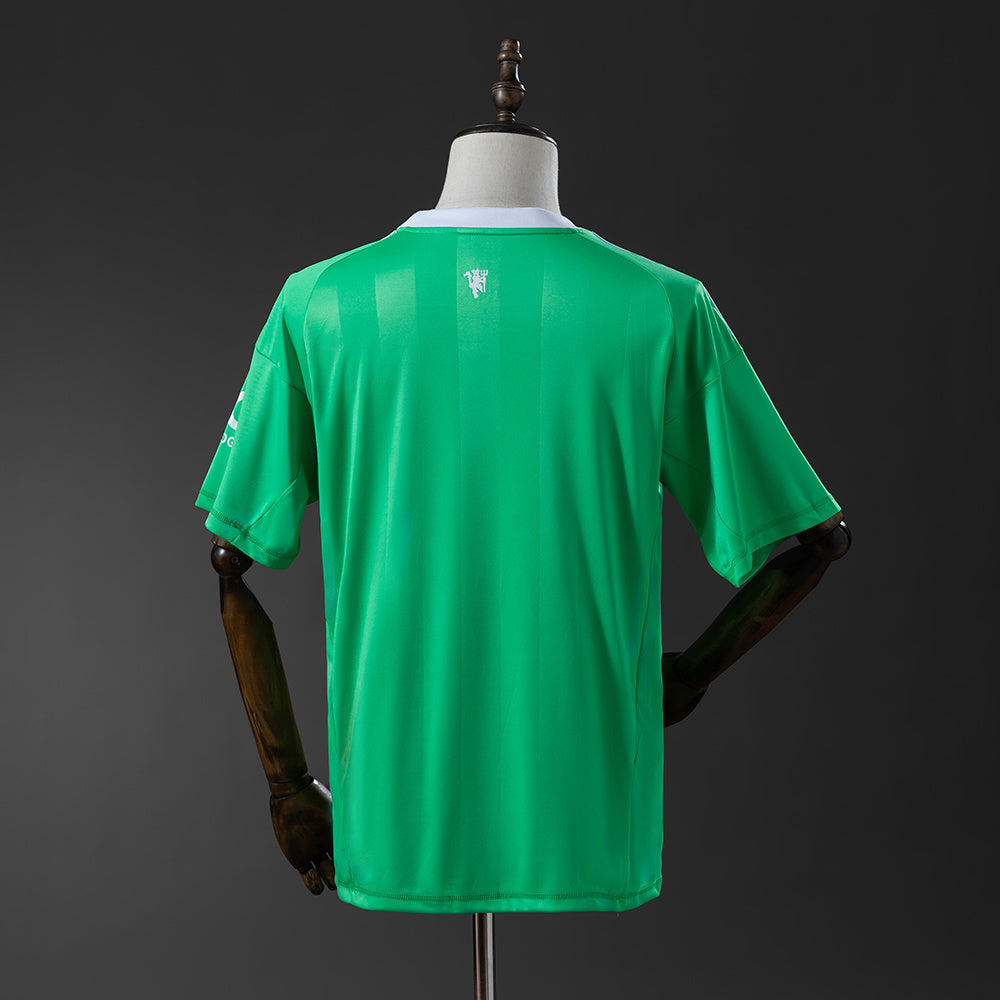 M-U 25-26 Third Goalkeeper Jersey Green
