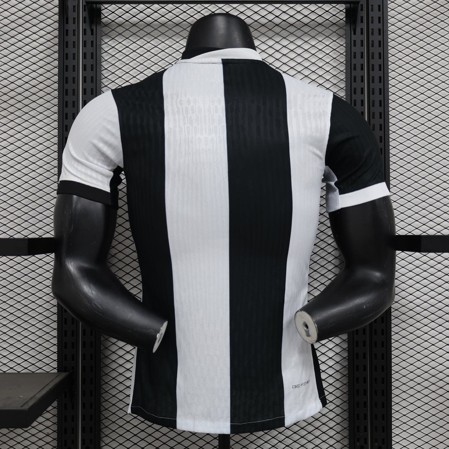 24-25 Player Corinthians Third away detail