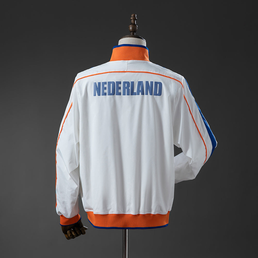 Netherlands 10-11 Windbreaker - White detail