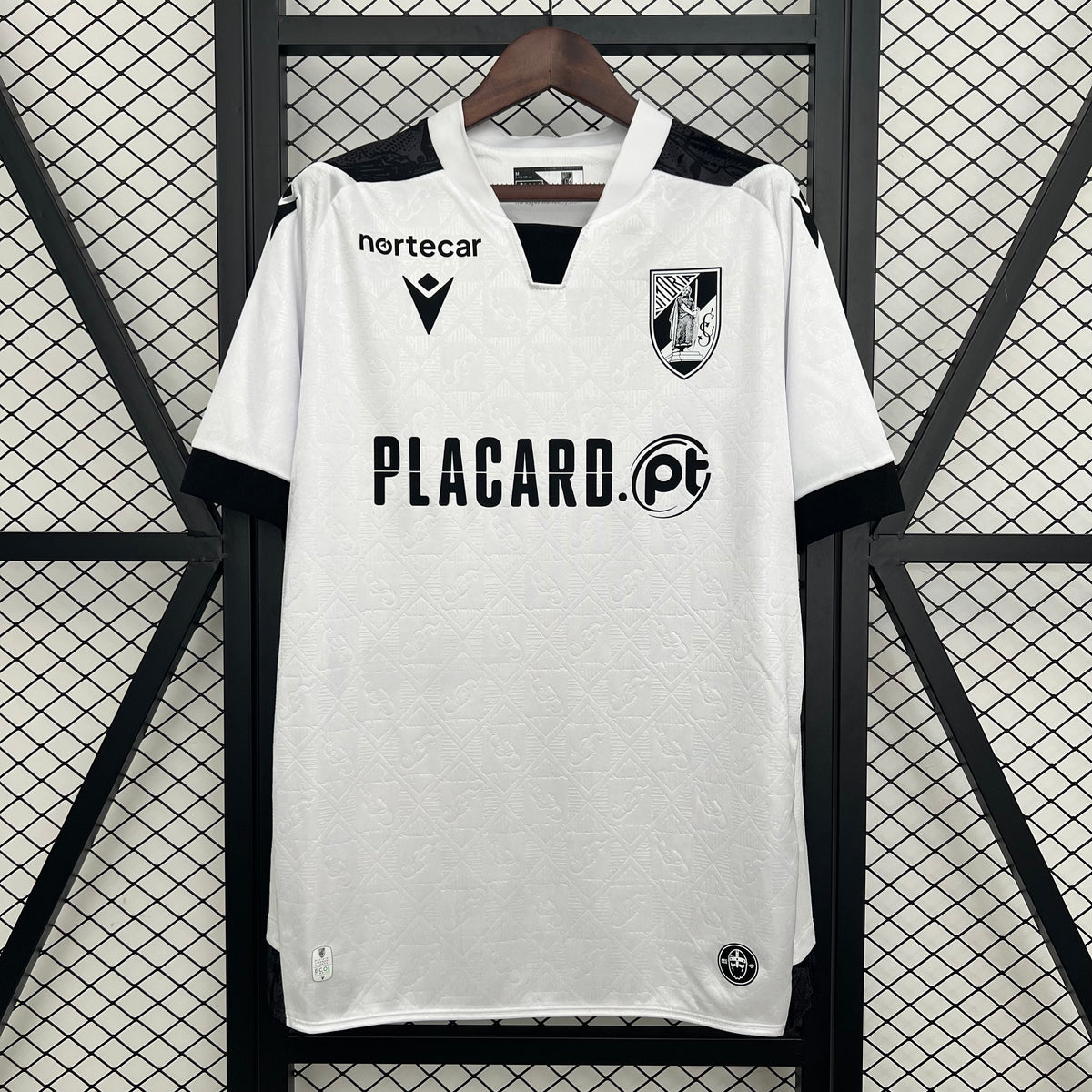 25-26 Guimarães Home