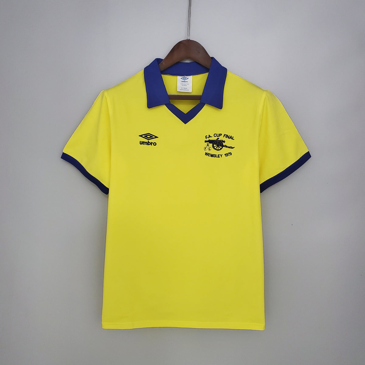 Retro Arsenal 71-79 away yellow detail