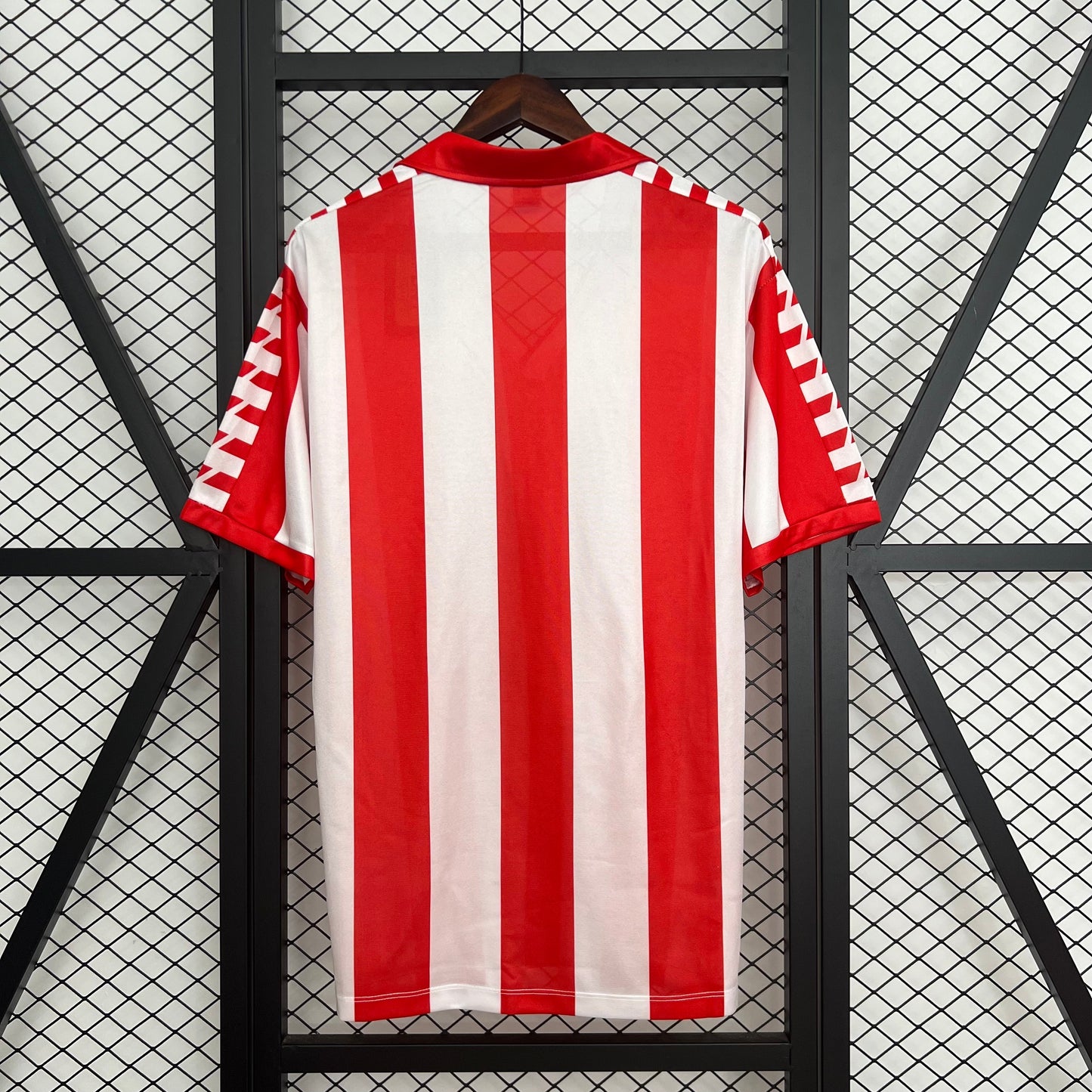 Retro Atletico Madrid 82-83 Home