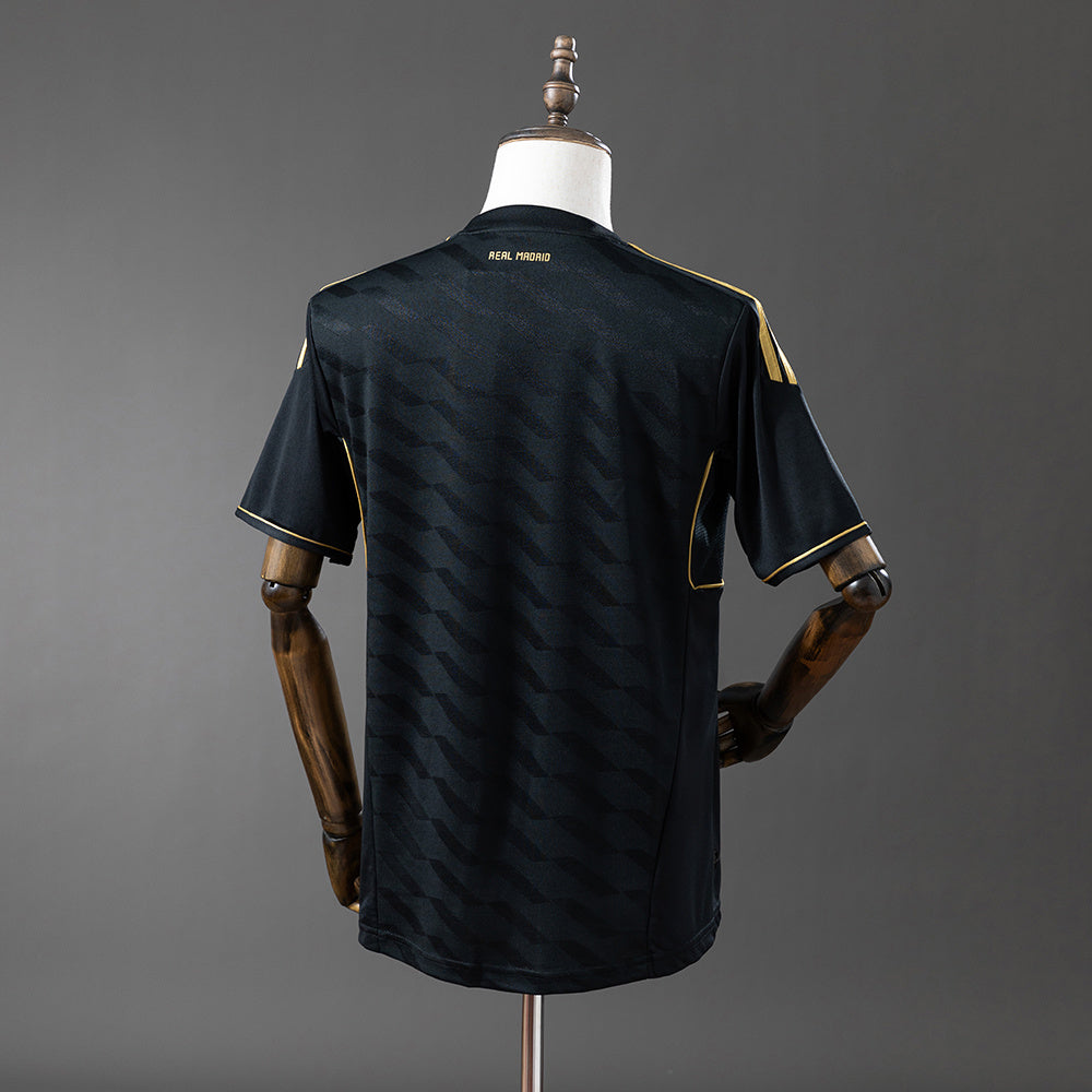 Retro Real Madrid 11-12 Away