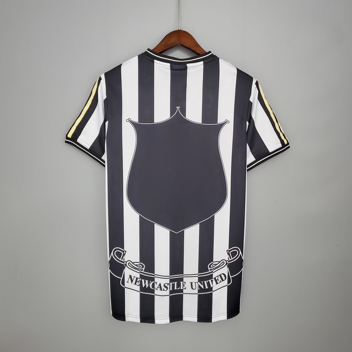 Retro 97-99 Newcastle United home detail