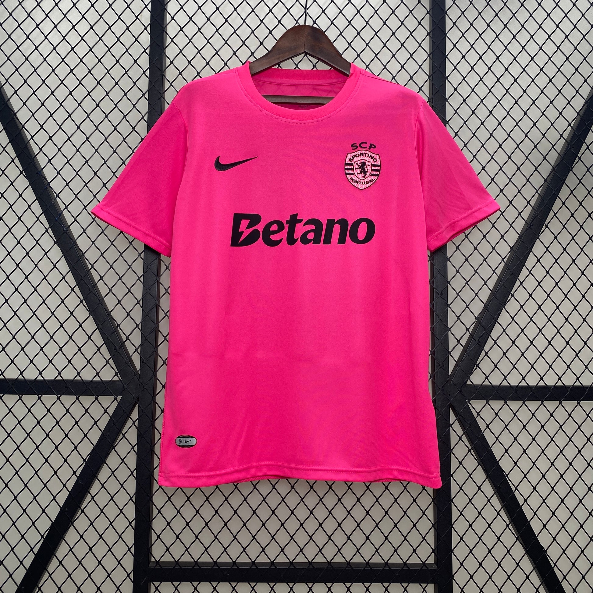 24-25 Lisbon Third Away detail