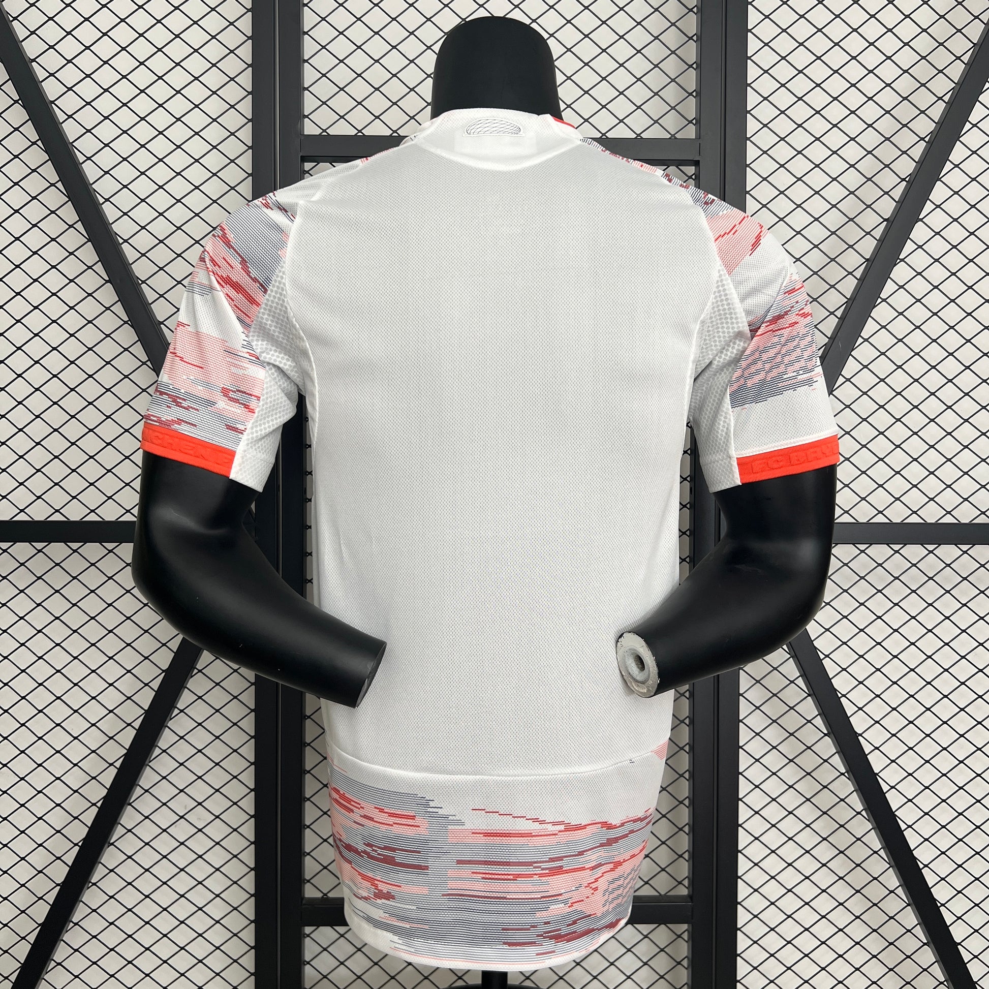 25-26 Player Bayern Munich Away