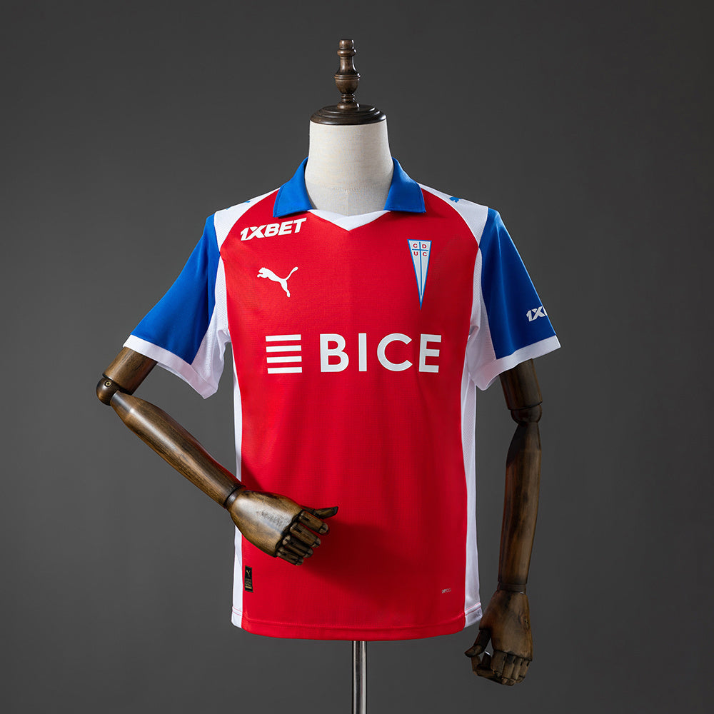 Deportivo Universidad Católica 26-27 Away Jersey detail