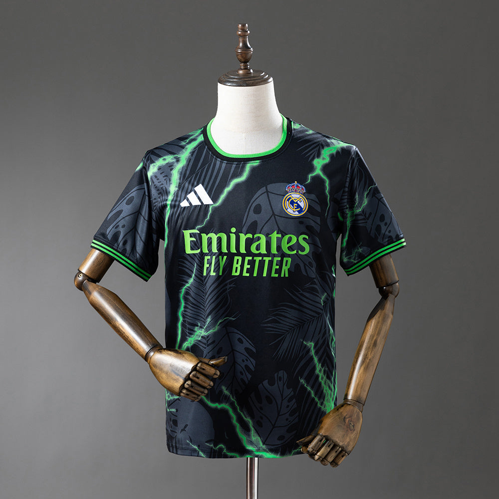 Real Madrid 25-26 Special Edition detail