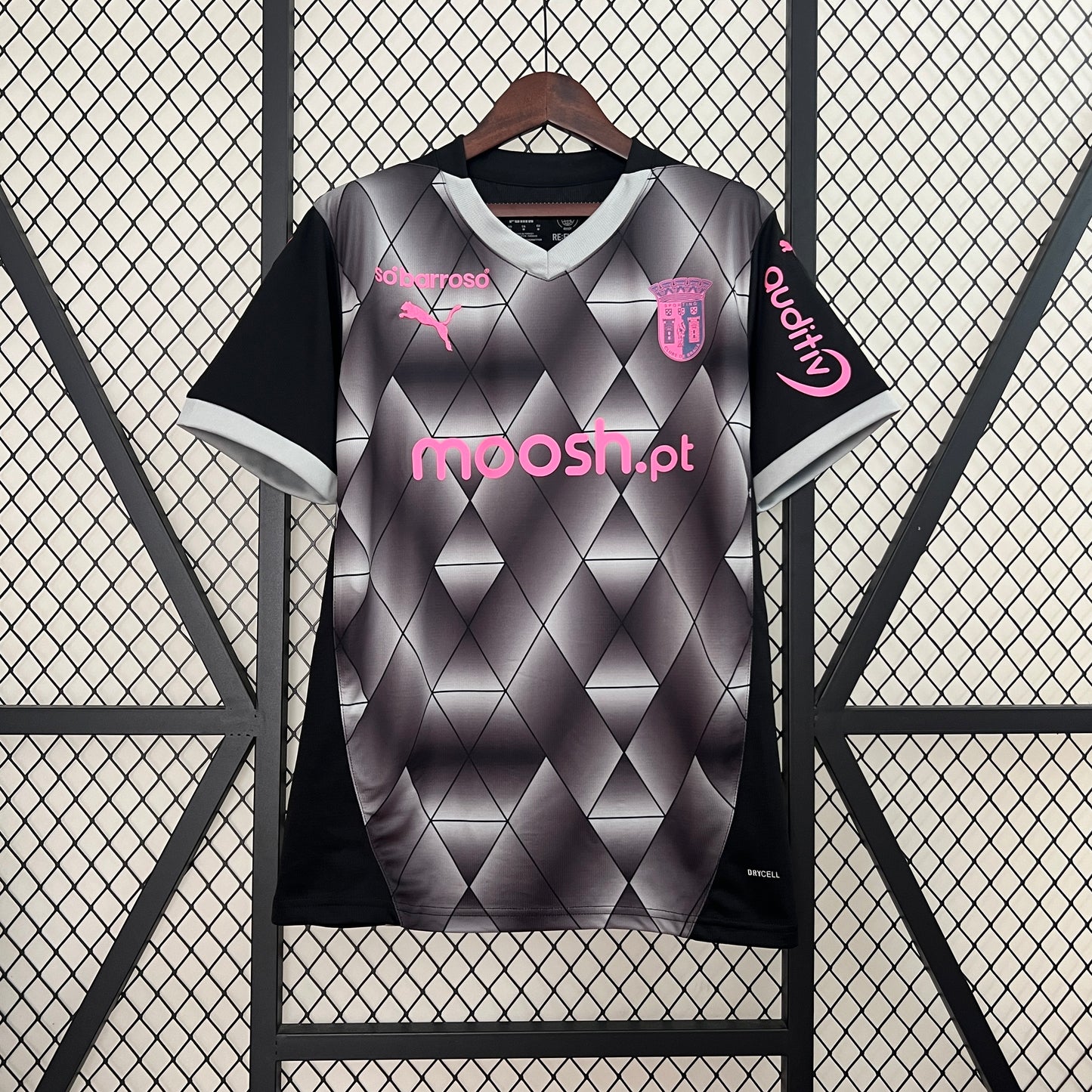 24-25 Braga away
