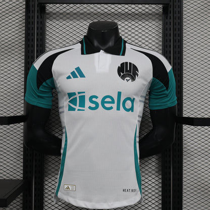 24-25 Player Newcastle United Third Away