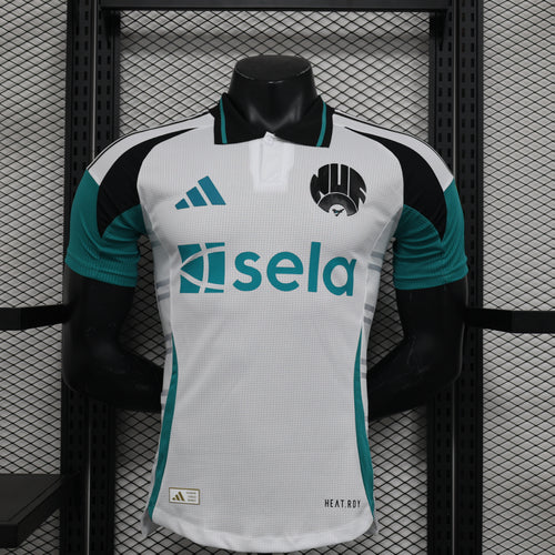 24-25 Player Newcastle United Third Away
