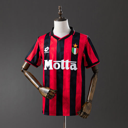 Retro 93-94 AC Milan home detail