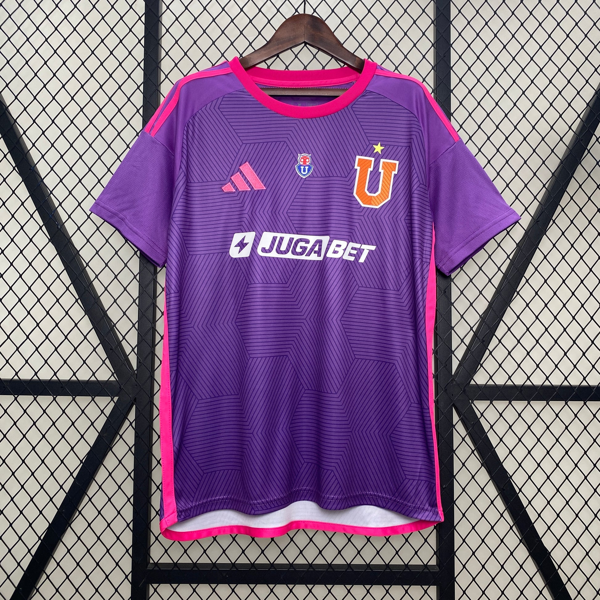 24-25 University of Chile third away detail