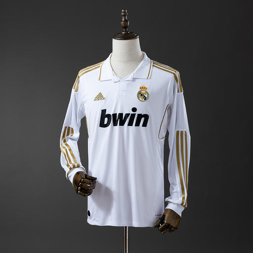 Retro Real Madrid 11-12 Long sleeve home detail