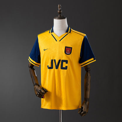 Retro Arsenal 96-97 Away detail
