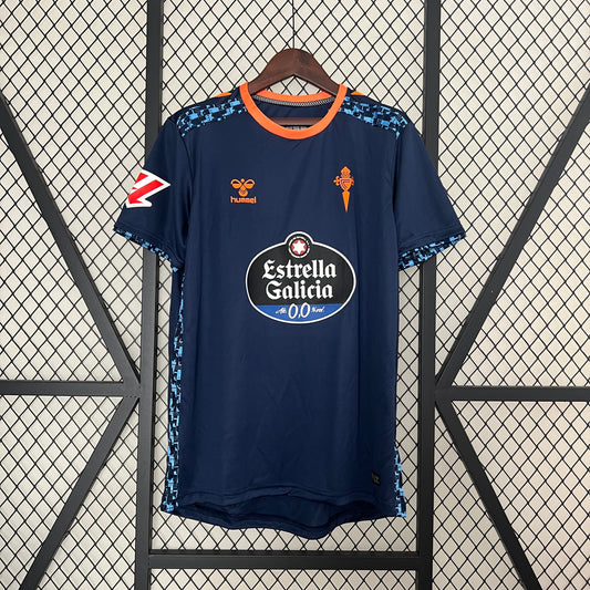 Celta de Vigo 24-25 Away detail