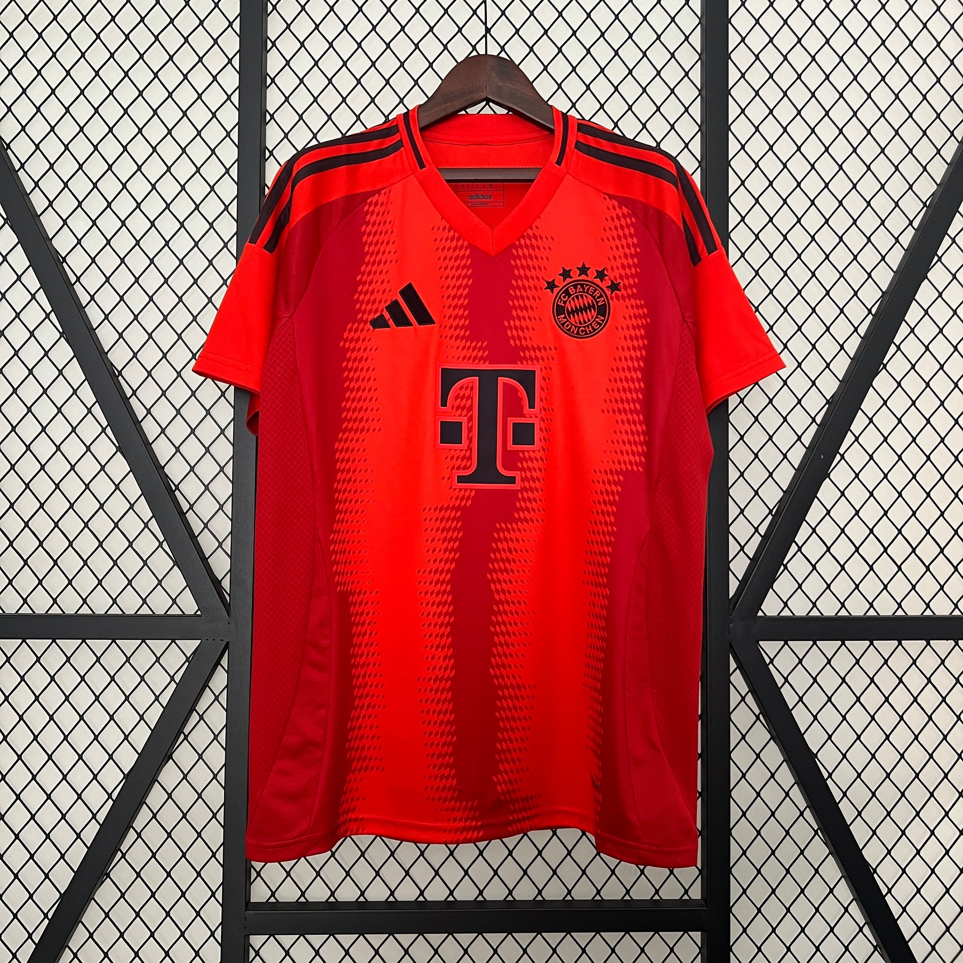 24-25 Bayern Munich Home detail