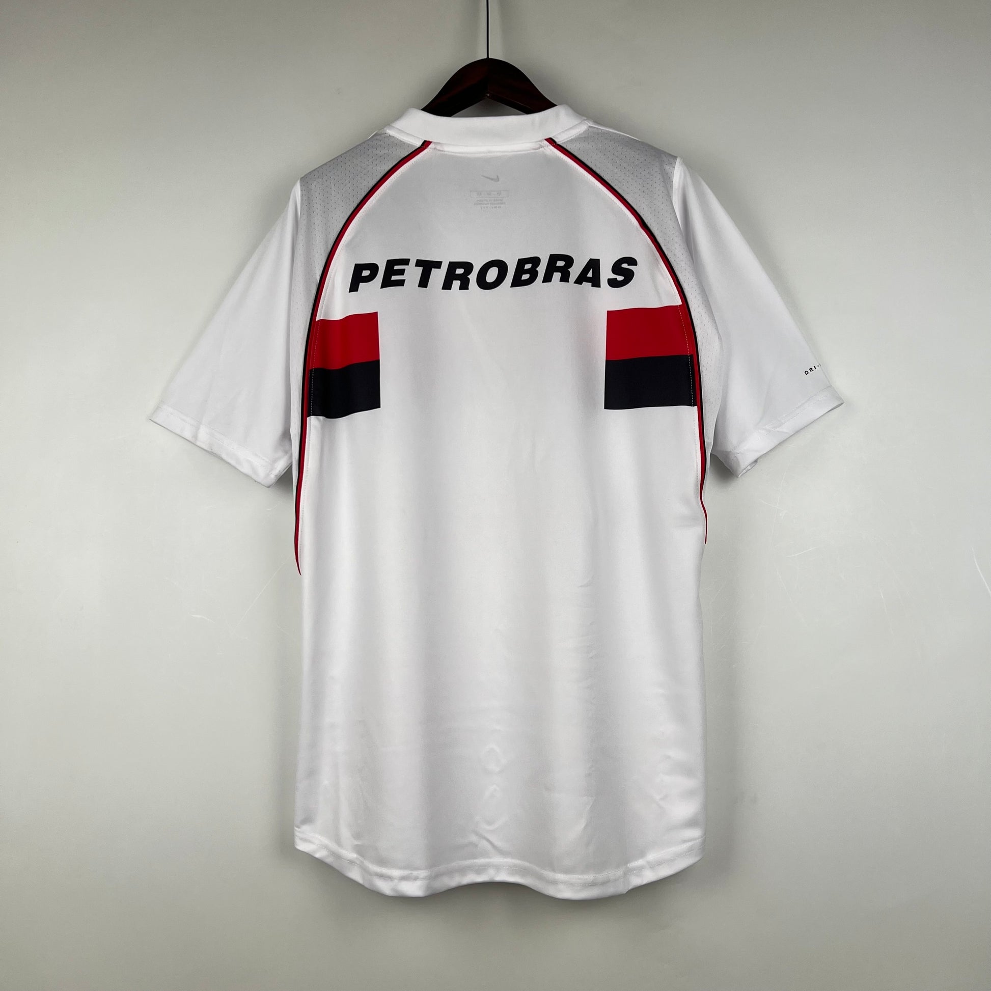 Retro Flamengo 2002 Away detail