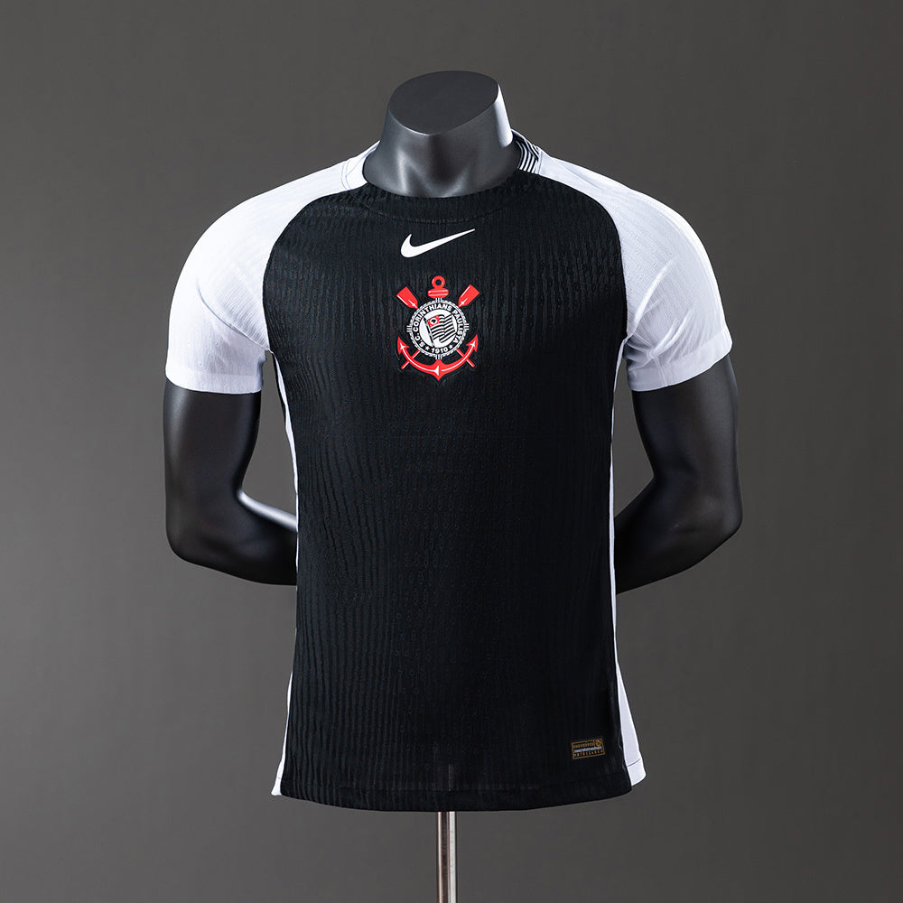 25-26 Player Corinthians Away detail