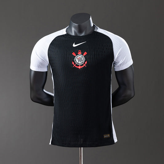 25-26 Player Corinthians Away detail