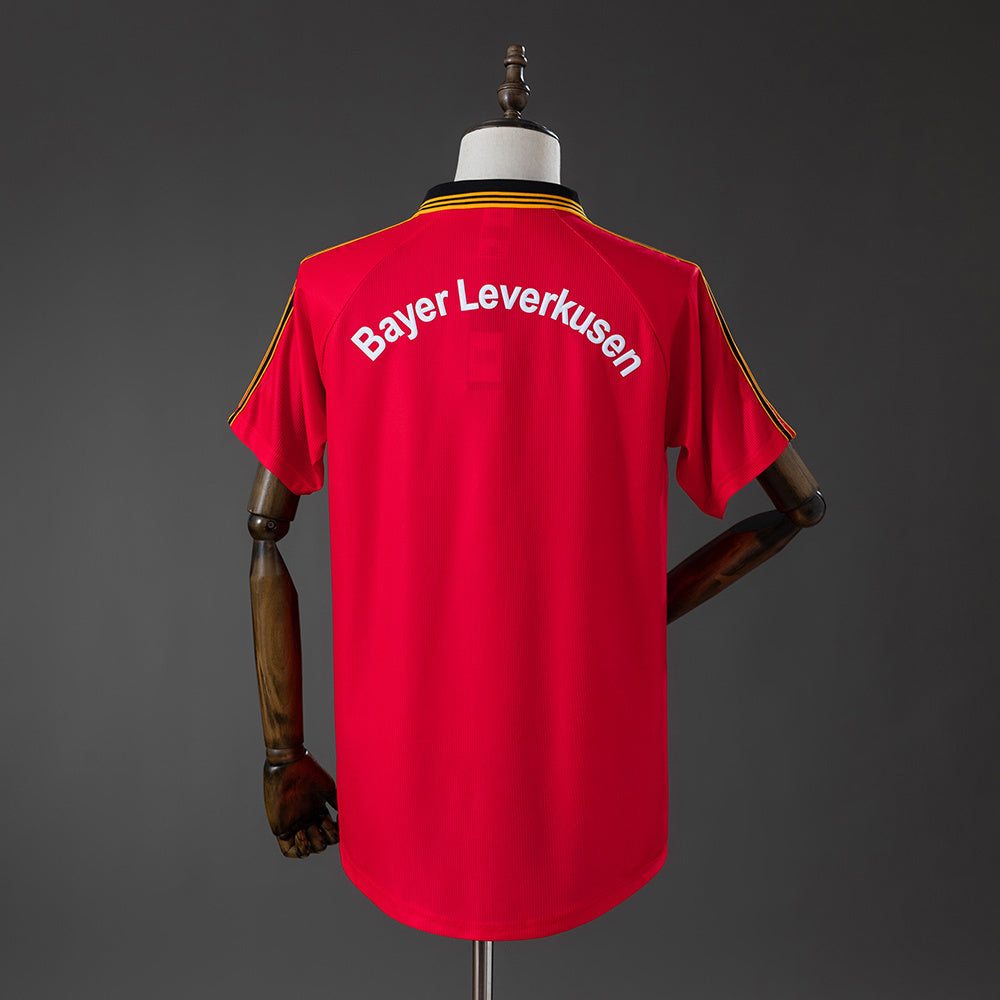 Bayer Leverkusen 98-00 Home Retro Jersey detail