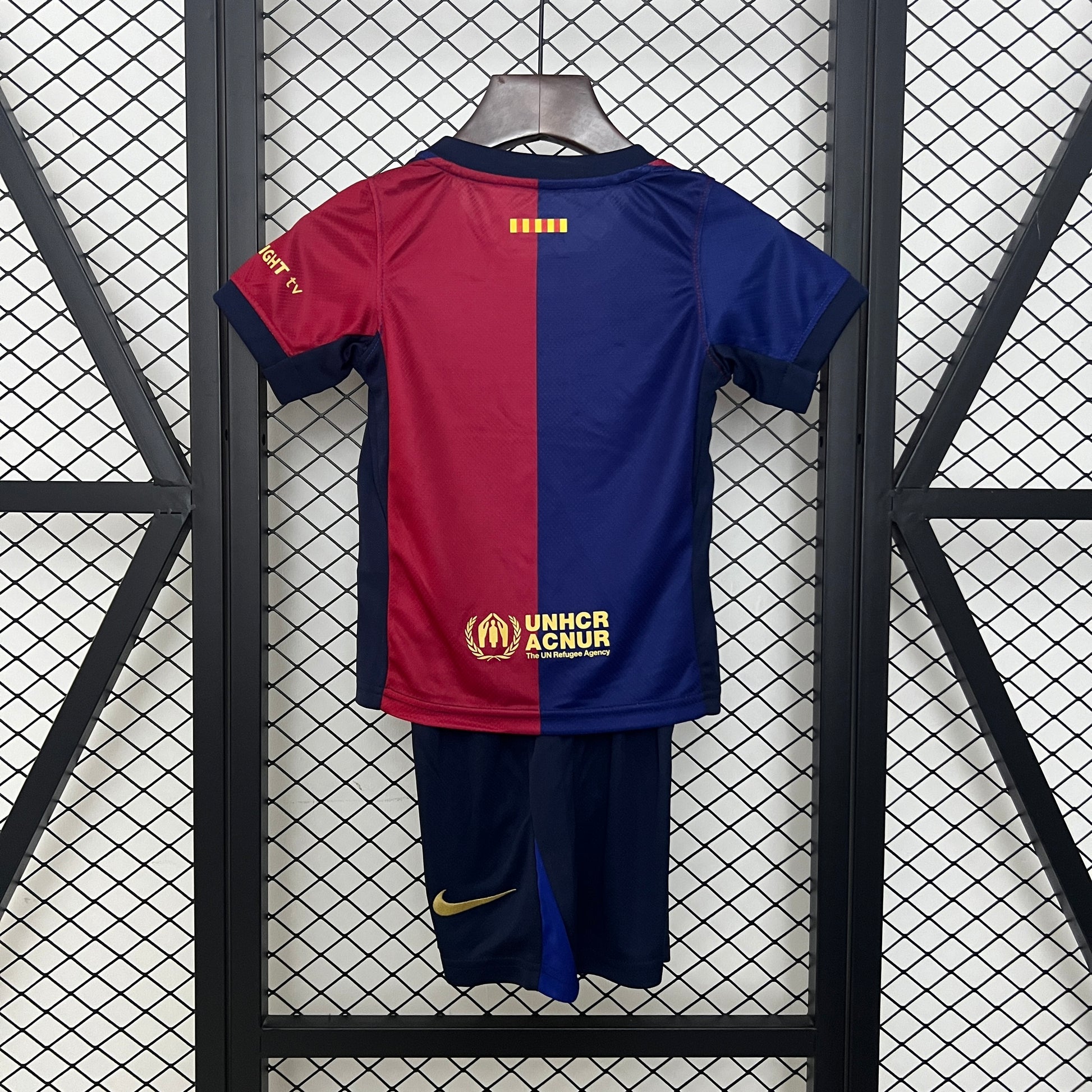 24-25 kids Barcelona home detail