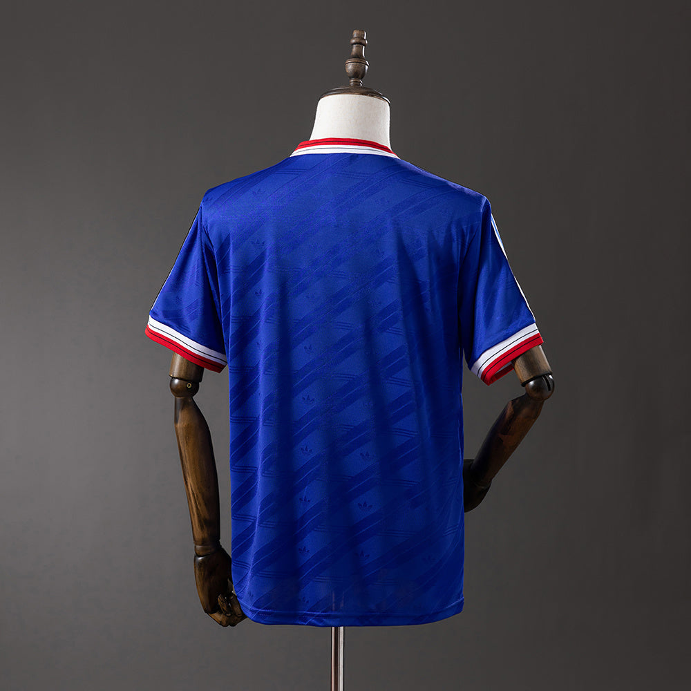 Retro 86-88 M-U third away