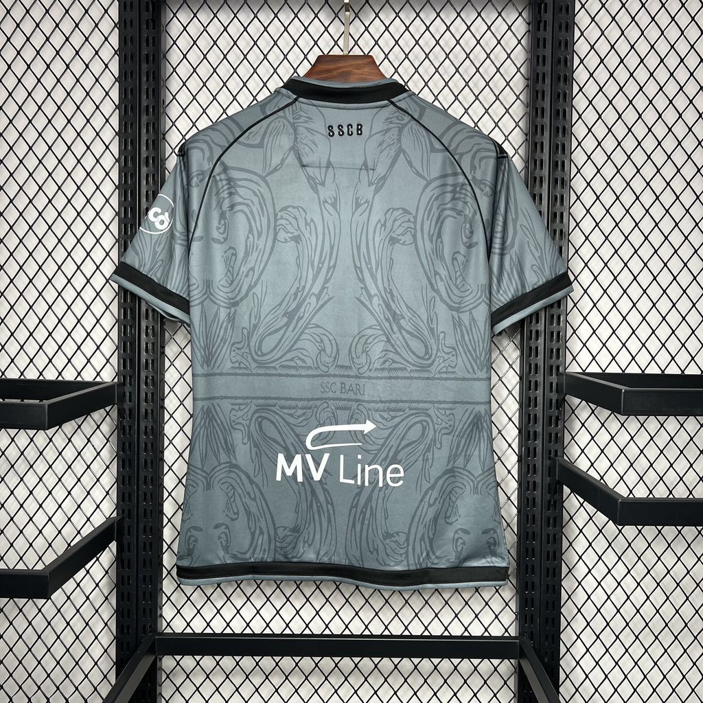 SSC Bari 2024-25 Grey Jersey detail
