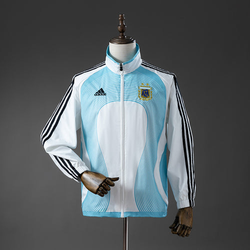 Argentina 05-06 Retro Windbreaker - White & Blue detail