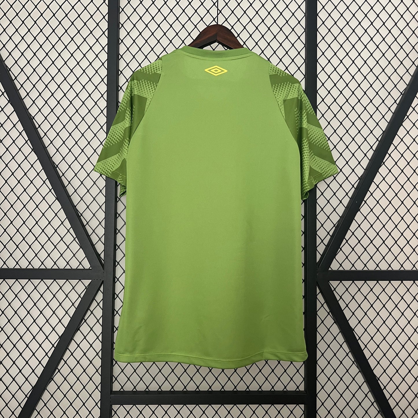 24-25 Fluminense Green detail