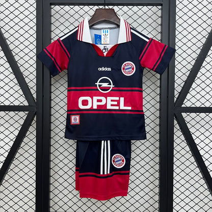 kids Bayern Munich 97-99 Home detail
