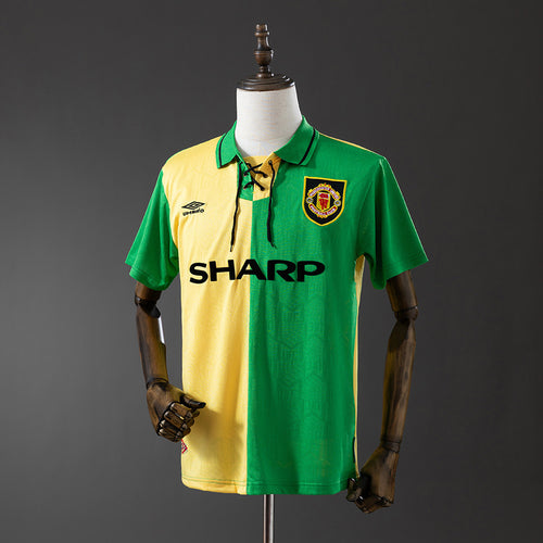 Retro 92-94 M-U away detail