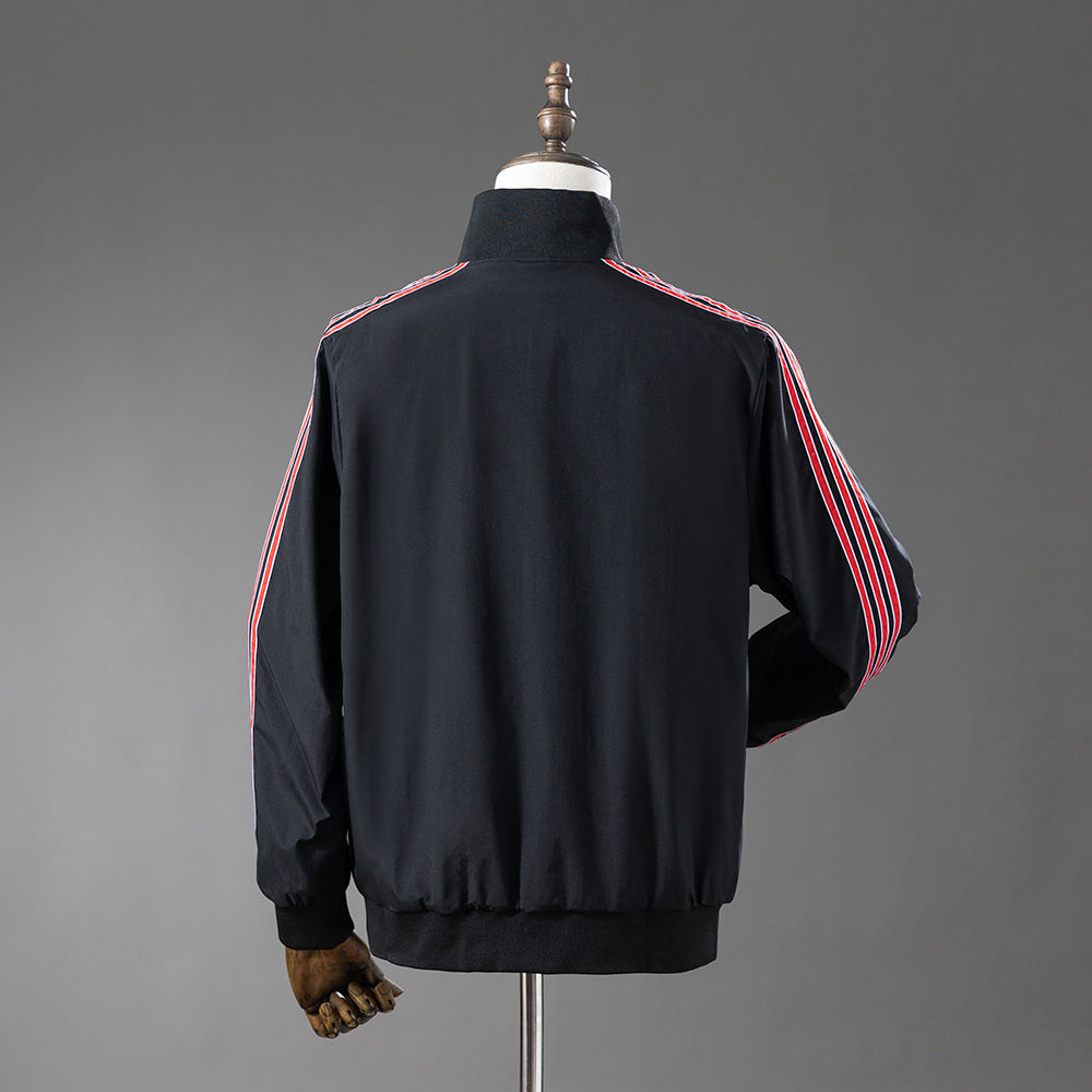 M-U Retro Windbreaker - Black detail