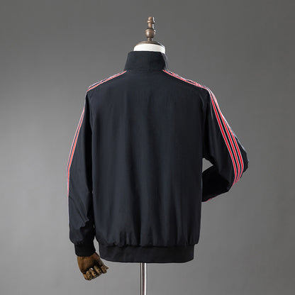 M-U Retro Windbreaker - Black detail