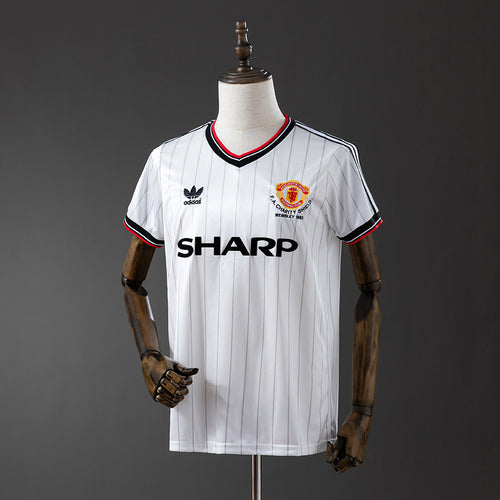 RetroM-U 1983 away detail